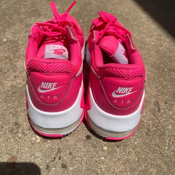 Size 7.5 - Nike Air Max Excee Hyper Pink - Picture 6 of 8